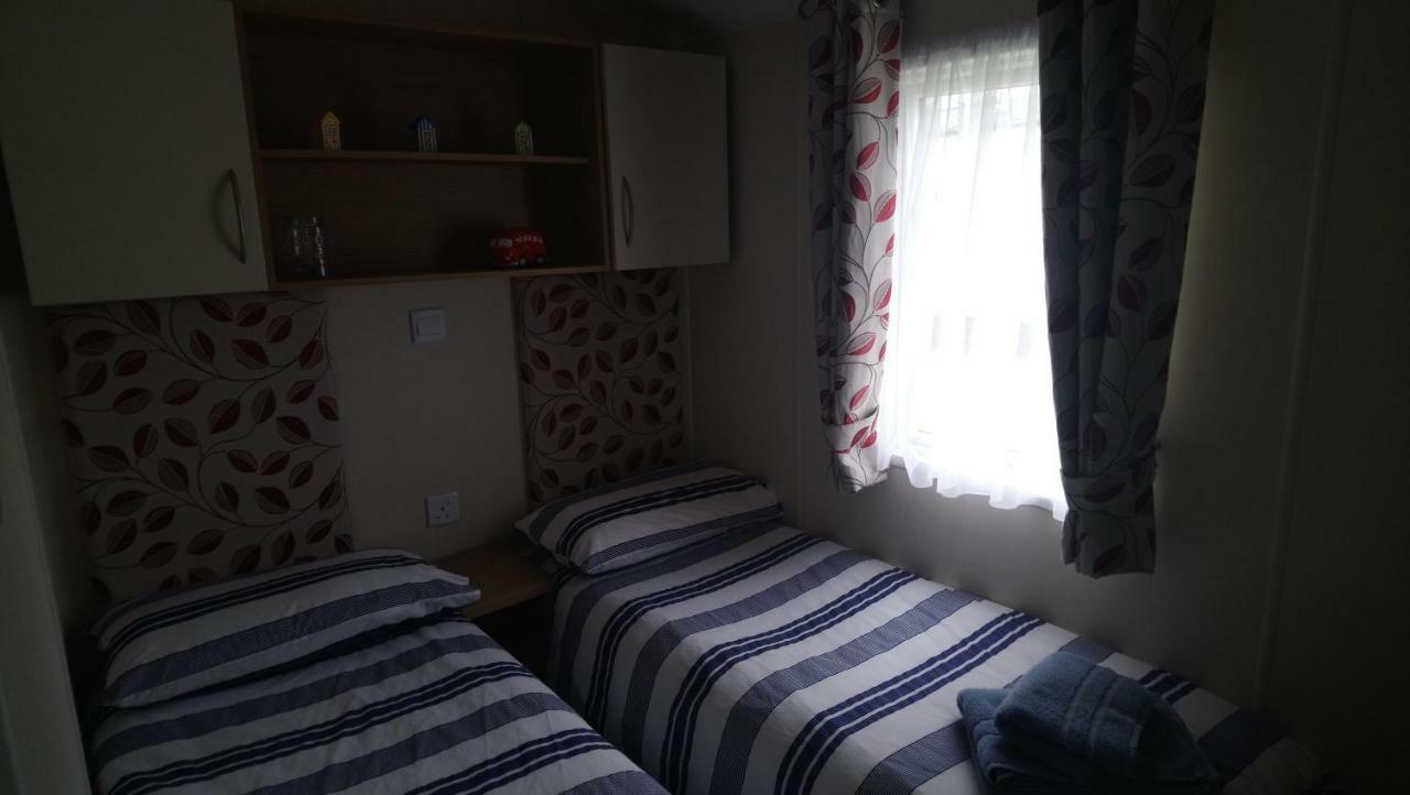 Bude Caravan Caromax - Families And Couples Only Eksteriør billede