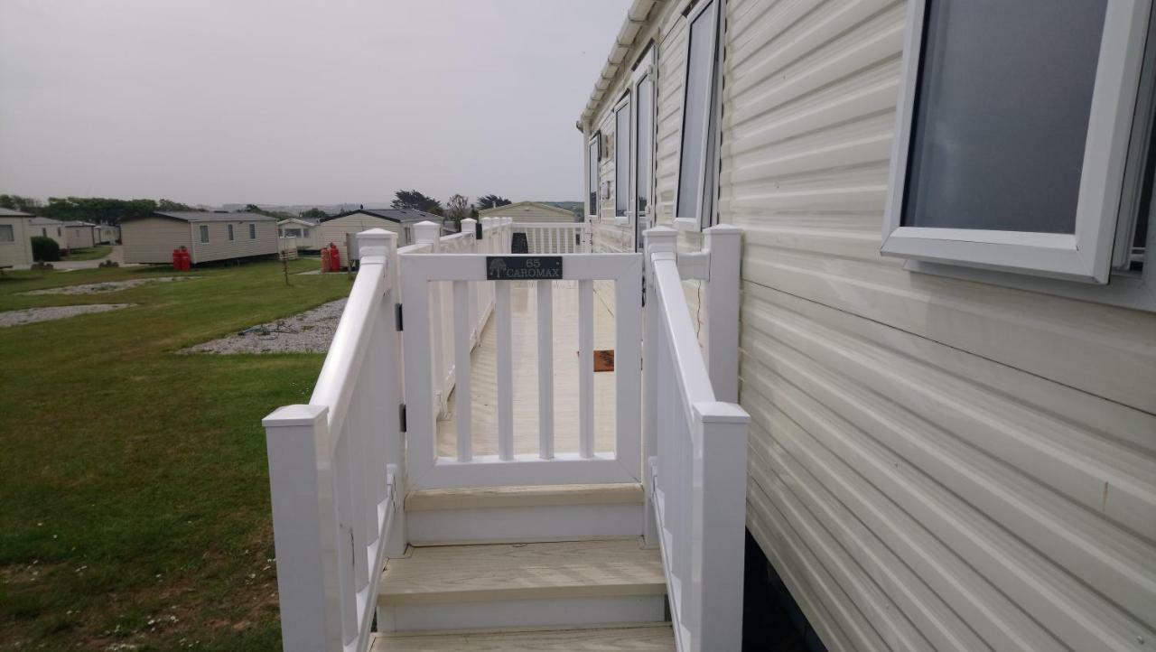 Bude Caravan Caromax - Families And Couples Only Eksteriør billede